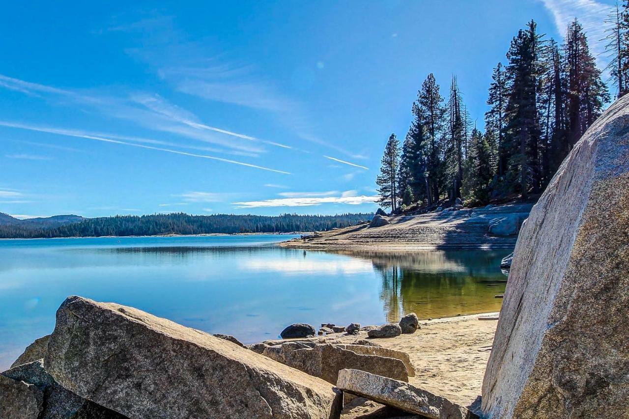 Water'S Edge Retreat Villa Shaver Lake Exteriör bild